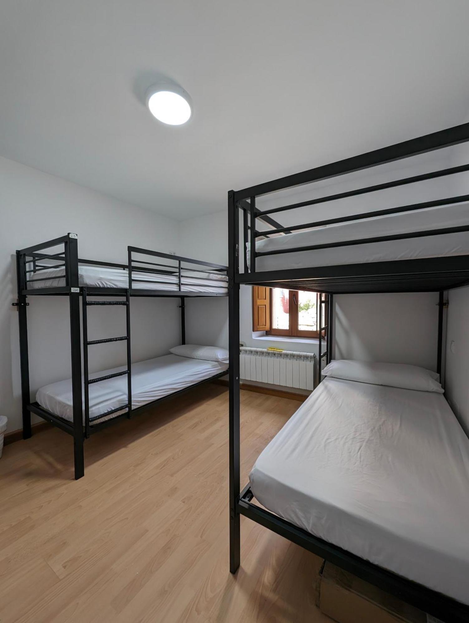 Albergue El Alfar/Pilgrim Hostel Hornillos del Camino Zewnętrze zdjęcie